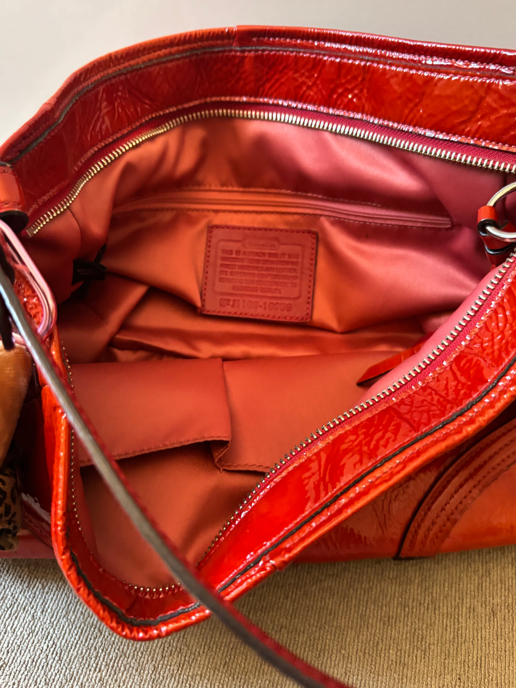 Coach Red Patent Leather Hobo Bag Shoulder Bag | 18959