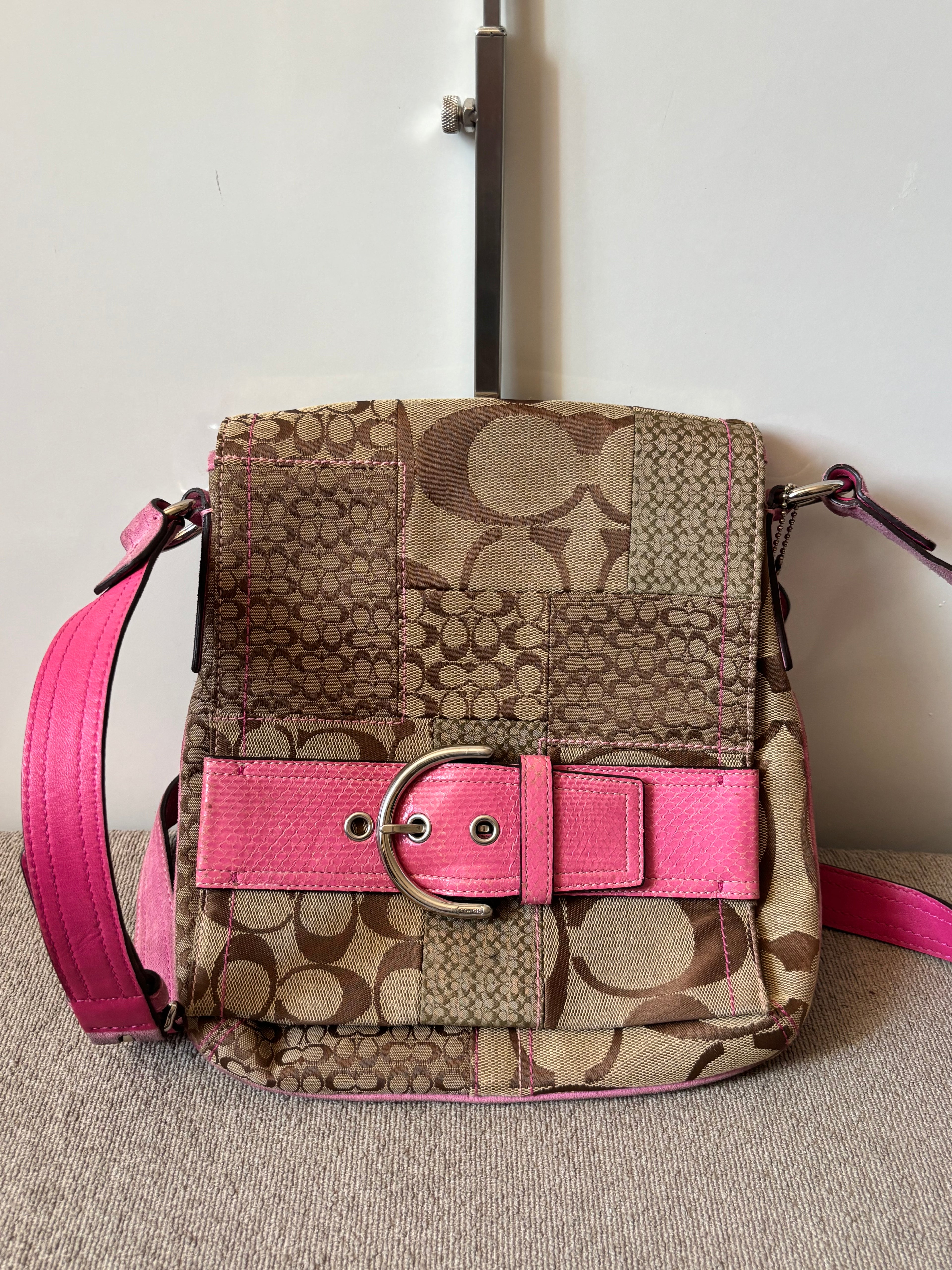 Vintage Coach Rosa Patchwork Schnallen-Umhängetasche 3690