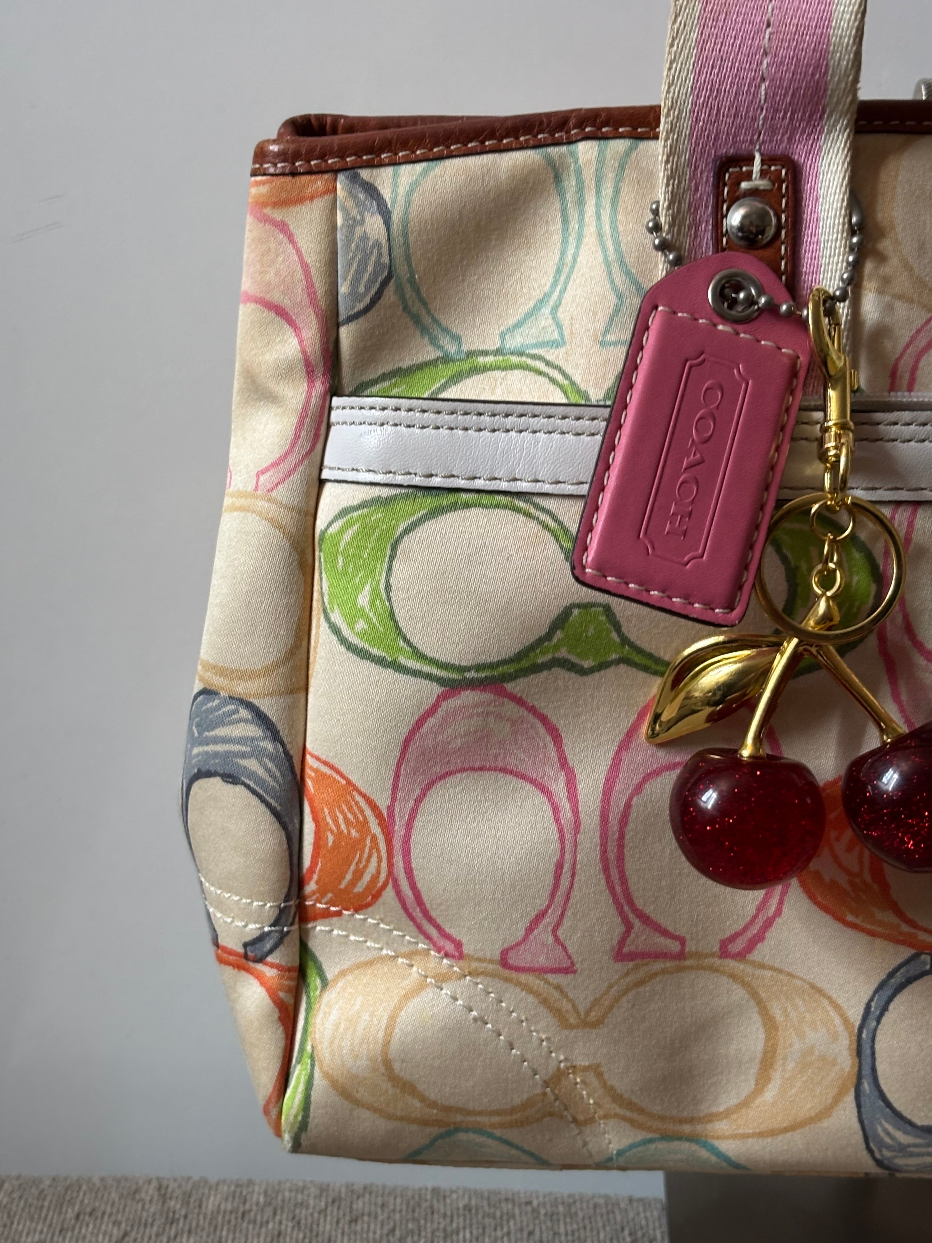 Vintage Scribble Coach Tasche Mehrfarbig