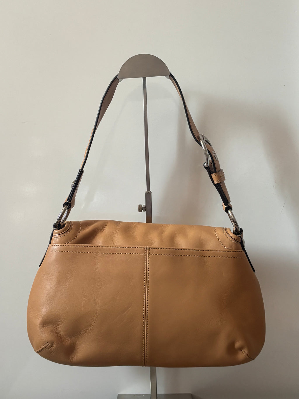 Vintage SoHo Coach F13729 Beige Flap Shoulder Bag